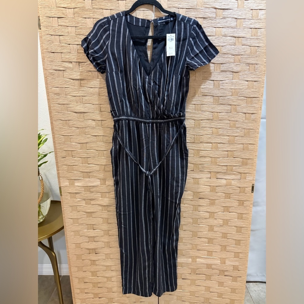 Abercrombie & Fitch Charcoal and White Striped Jumpsuit NWT XS